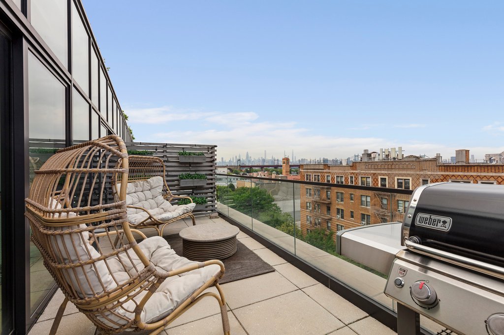 21-21 31st Street, Unit PHA photo 12