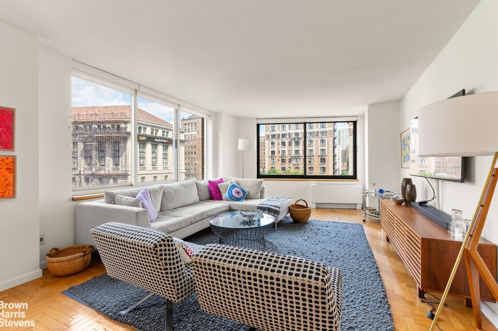 201 West 72nd Street, Unit 8K photo 3