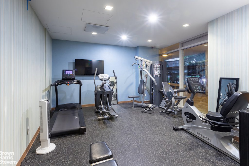 640 West 237th Street, Unit 15C photo 30