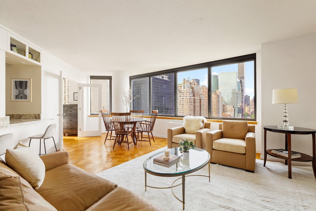 415 East 37th Street, Unit 21/J photo 2