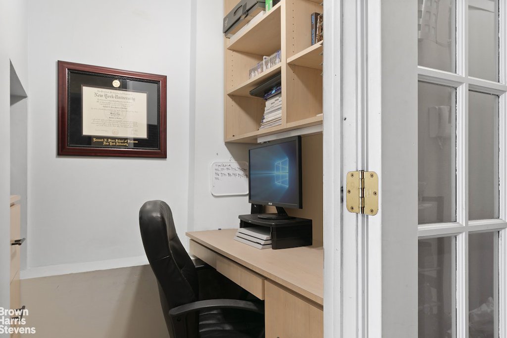 310 East 23rd Street, Unit 6B photo 5