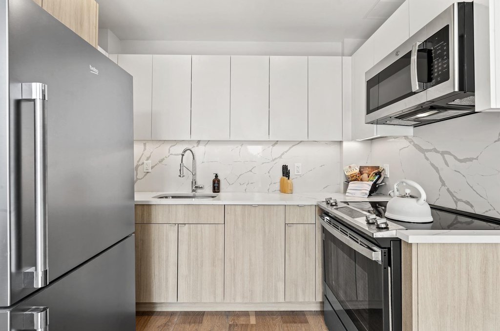 1173 Rogers Avenue, Unit 5CC photo 4