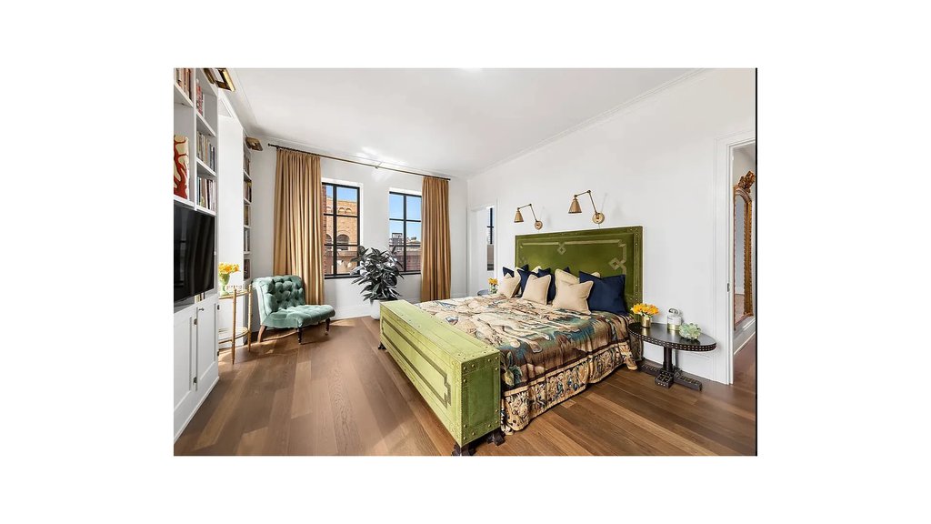 410 West 24th Street, Unit PHA photo 20