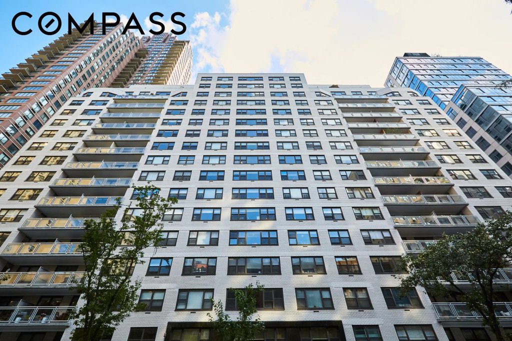 420 East 72nd Street, Unit 2E photo 8