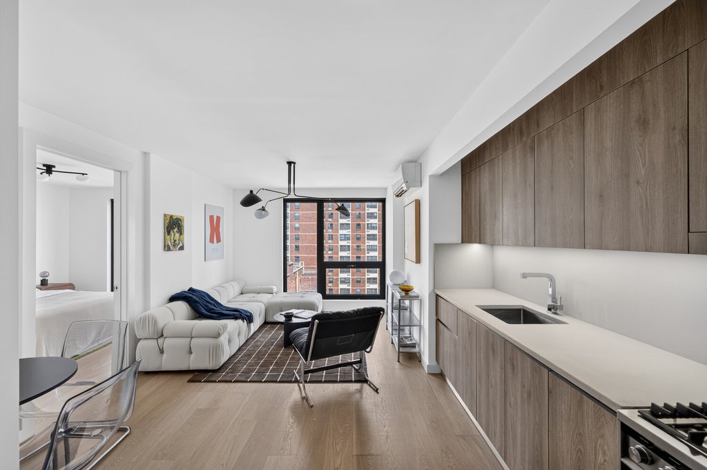 308 West 133rd Street, Unit 8D