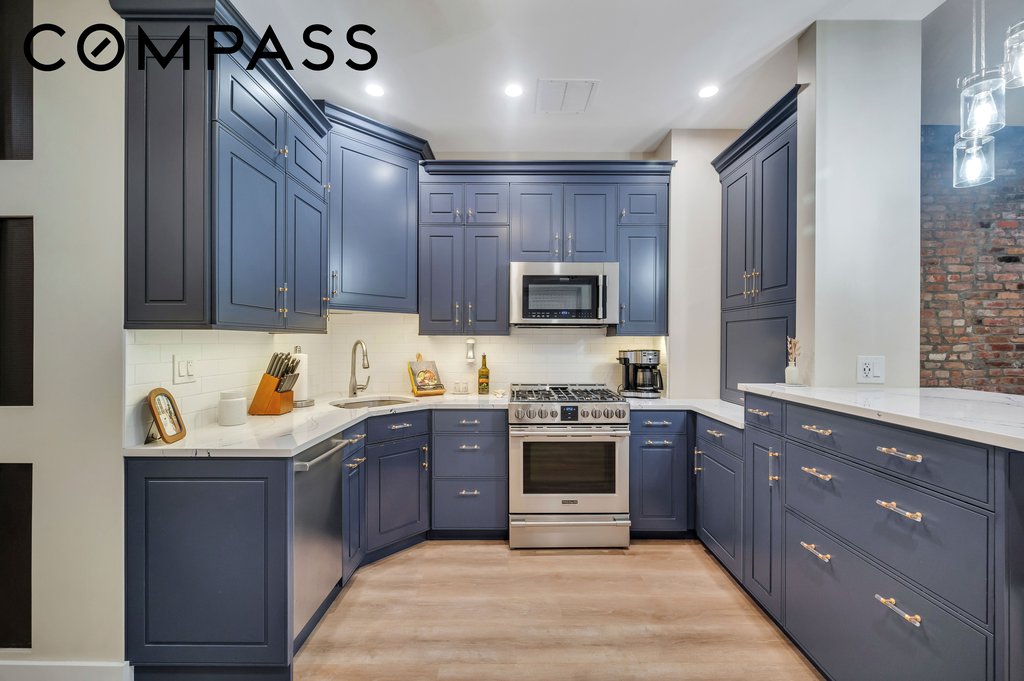 240 East 30th Street, Unit 2D photo 3