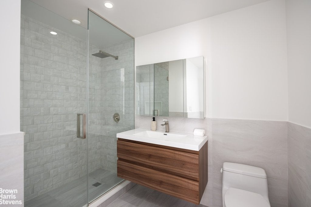 2628 Broadway, Unit 9A photo 5