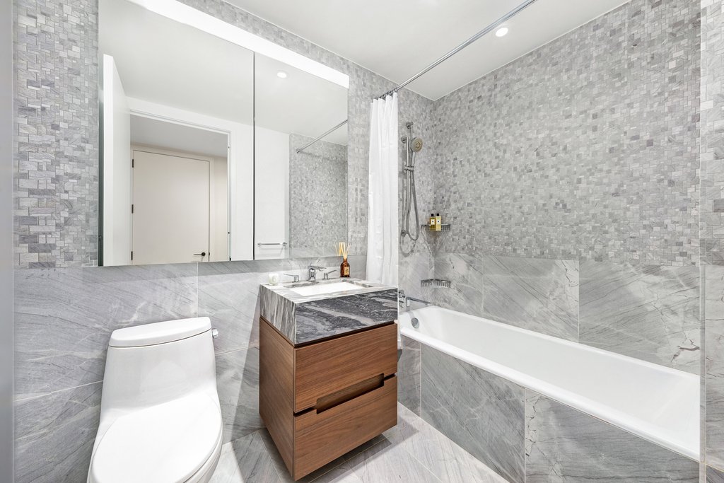 30 Riverside Boulevard, Unit 36B photo 22