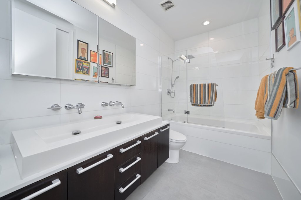 76 Engert Avenue, Unit 4B photo 9