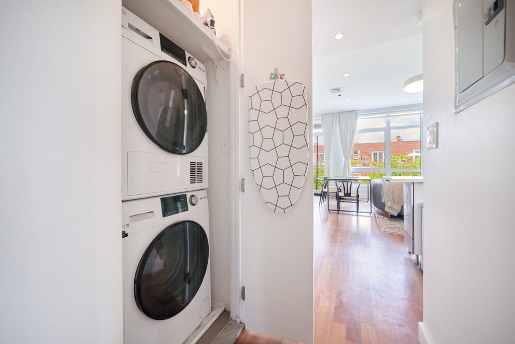 76 Engert Avenue, Unit 4B photo 12