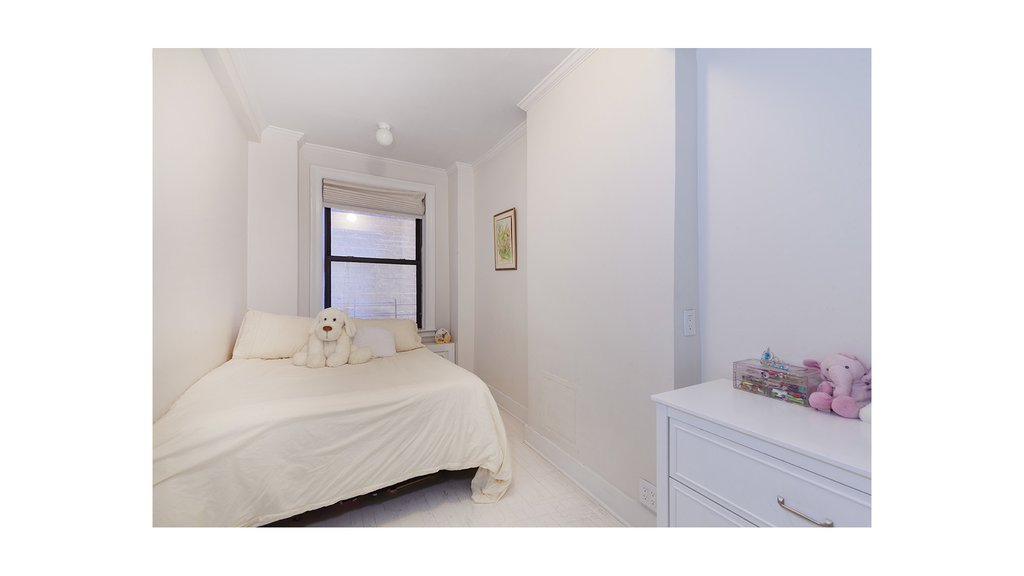 179 East 79th Street, Unit 4CD photo 4