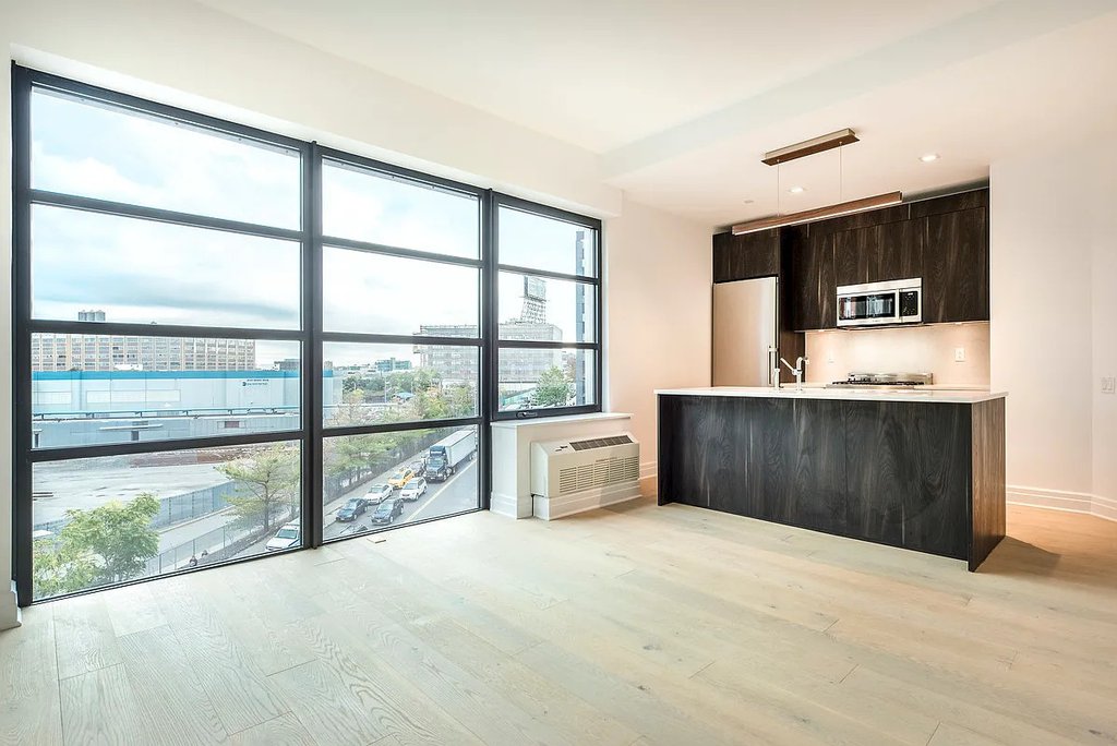 13-33 Jackson Avenue, Unit 5D photo 4