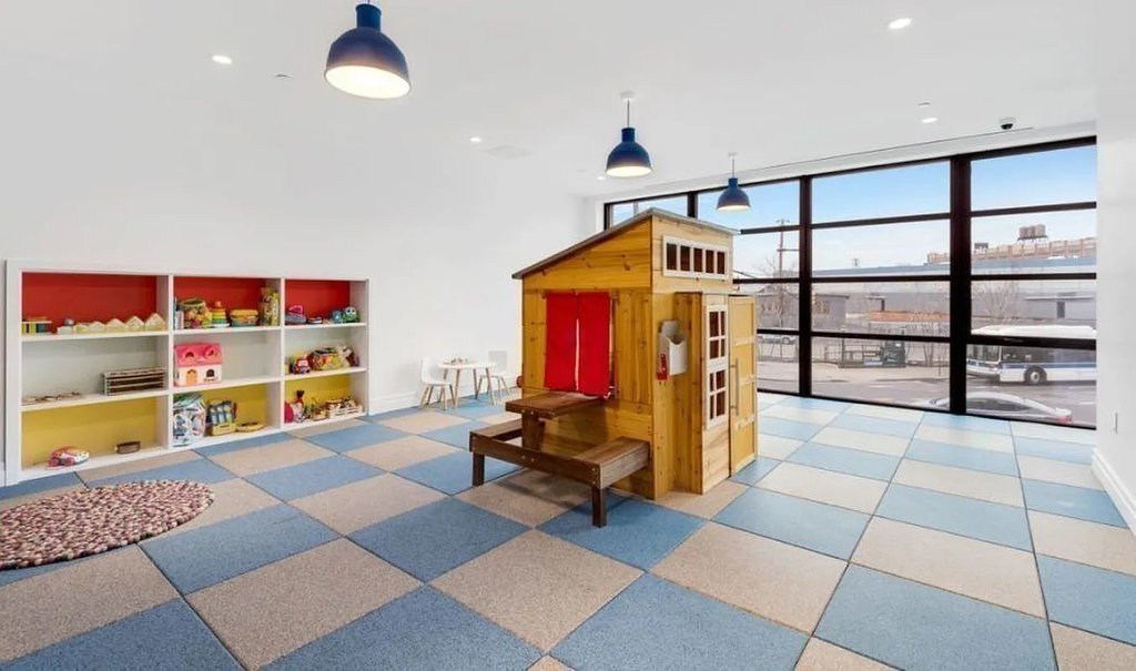 13-33 Jackson Avenue, Unit 5D photo 12