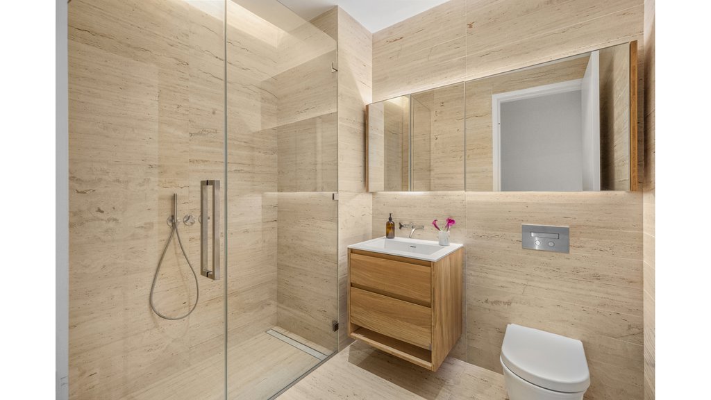 32 East 1st Street, Unit 5A photo 15
