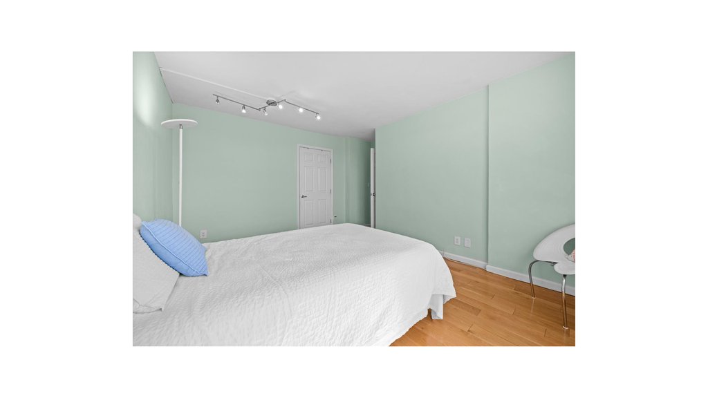 555 Kappock Street, Unit 12A photo 8