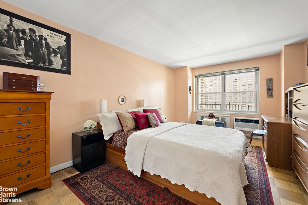 165 West End Avenue, Unit 12E photo 6