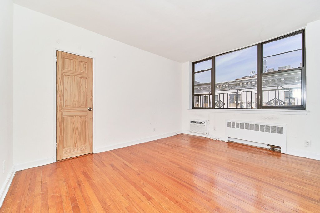 400 West 45th Street, Unit 5B photo 5