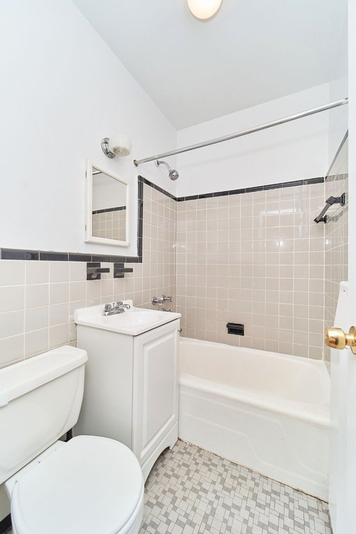 400 West 45th Street, Unit 5B photo 9