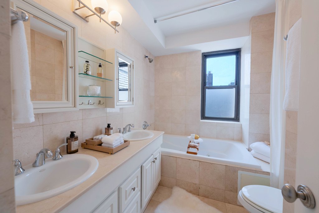 401 East 89th Street, Unit 18/19E photo 16
