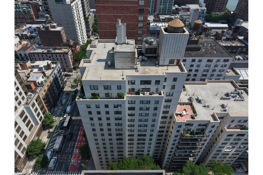 401 East 89th Street, Unit 18/19E photo 19