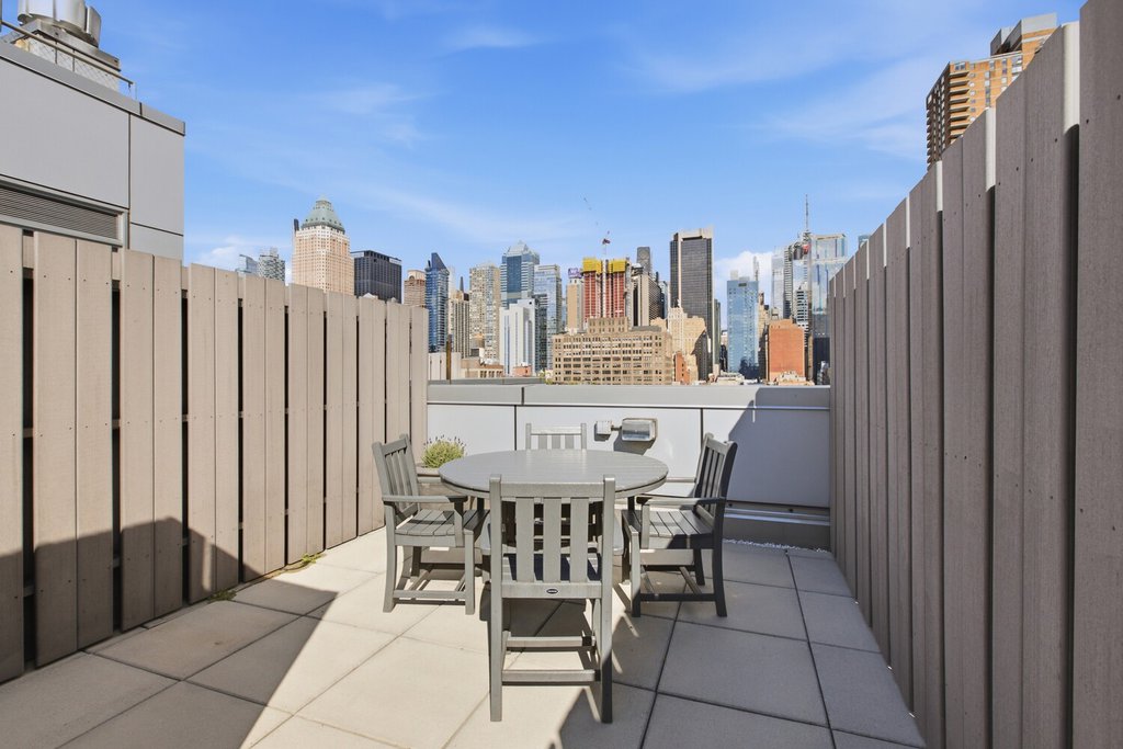 464 West 44th Street, Unit 3H photo 11