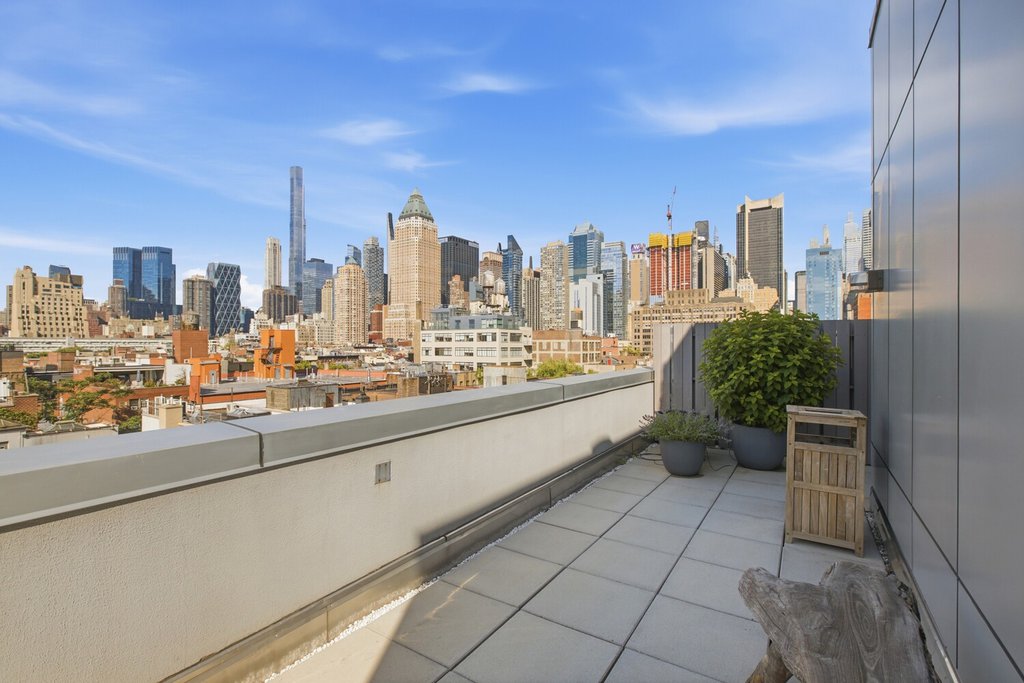 464 West 44th Street, Unit 3H photo 12