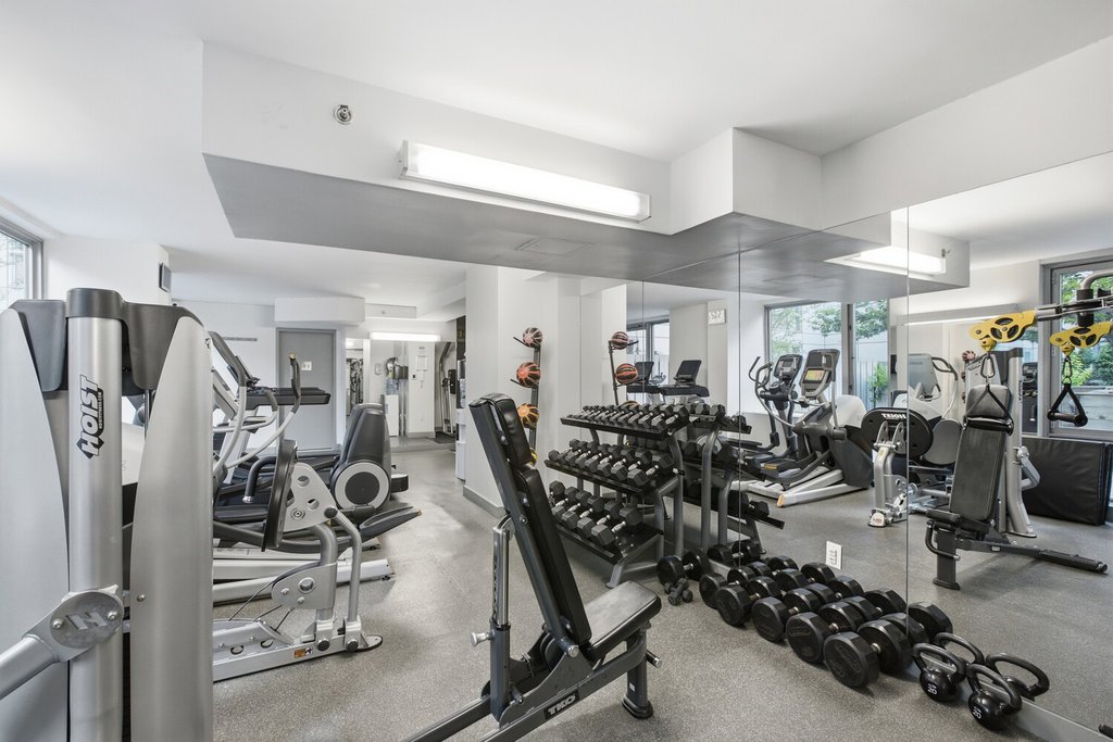 464 West 44th Street, Unit 3H photo 17