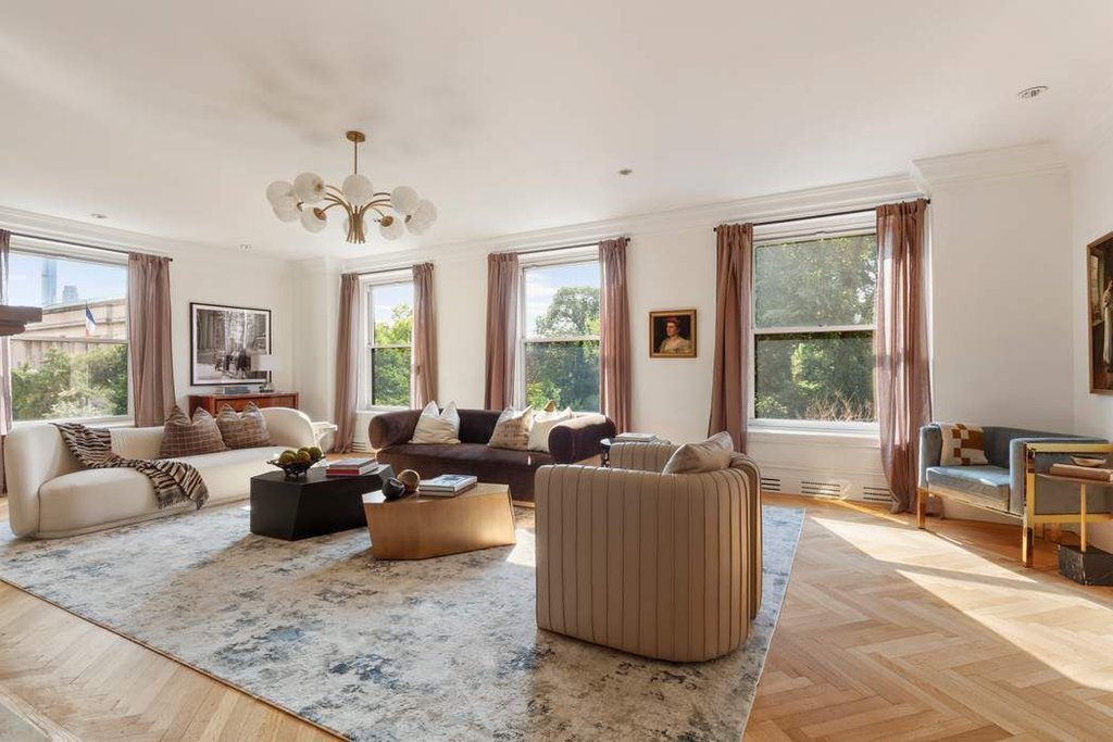 1040 Fifth Avenue, Unit 3A