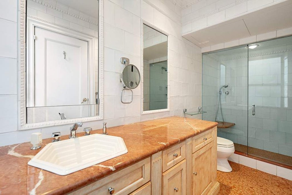 1040 Fifth Avenue, Unit 3A photo 18