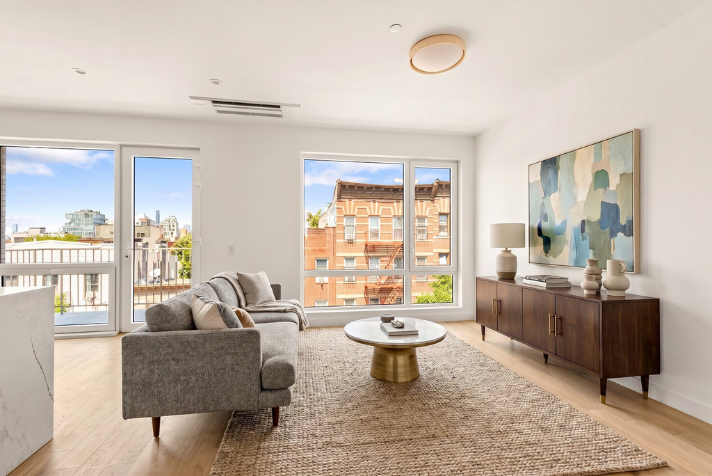 218 23rd Street, Unit PH