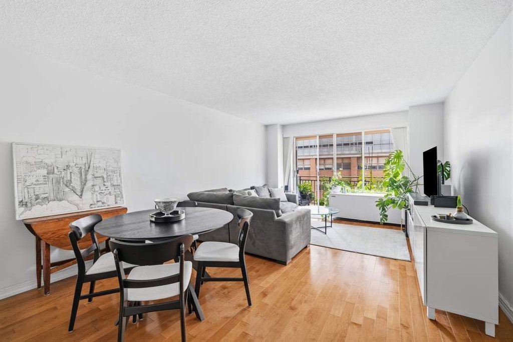 132 East 35th Street, Unit 7G