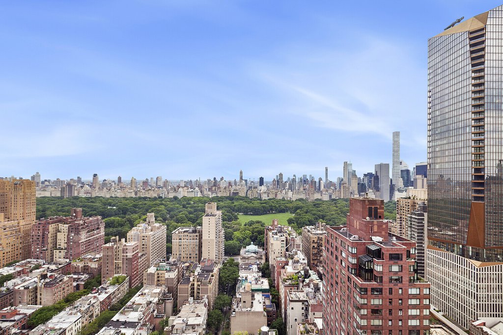 111 West 67th Street, Unit 41E photo 6