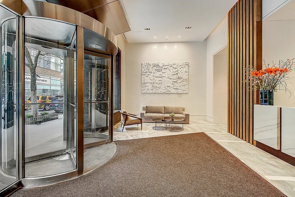 111 West 67th Street, Unit 41E photo 16
