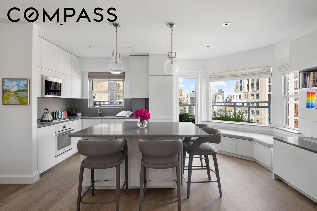 174 East 74th Street, Unit PHA