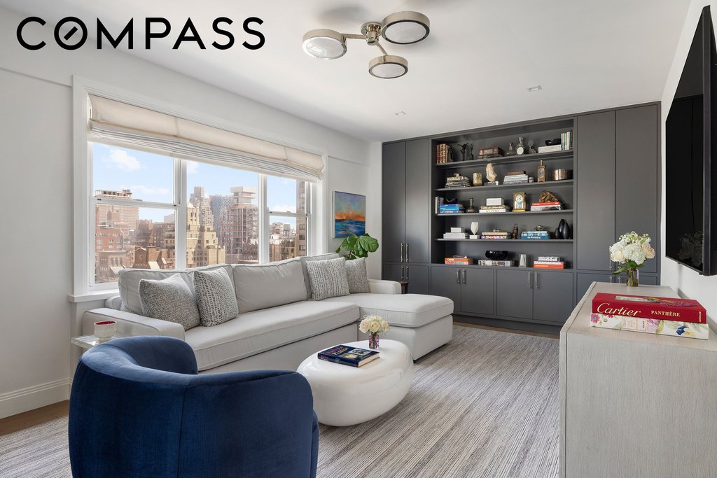 174 East 74th Street, Unit PHA photo 2