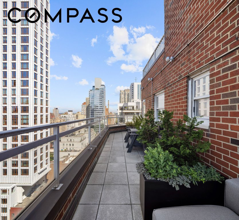 174 East 74th Street, Unit PHA photo 6