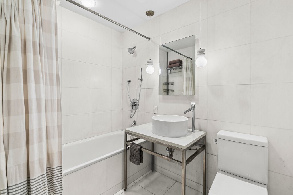 15 Broad Street, Unit 2302 photo 8
