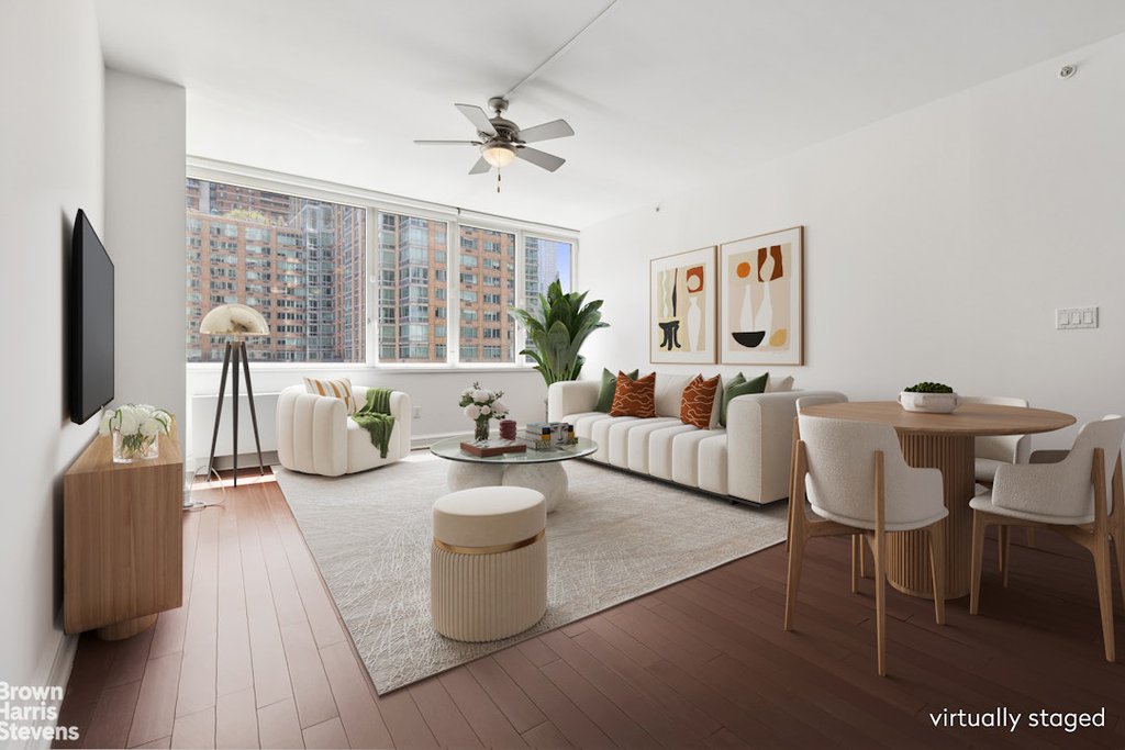 100 Riverside Boulevard, Unit 5B