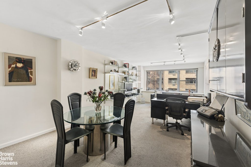 10 West 15th Street, Unit 609 photo 2