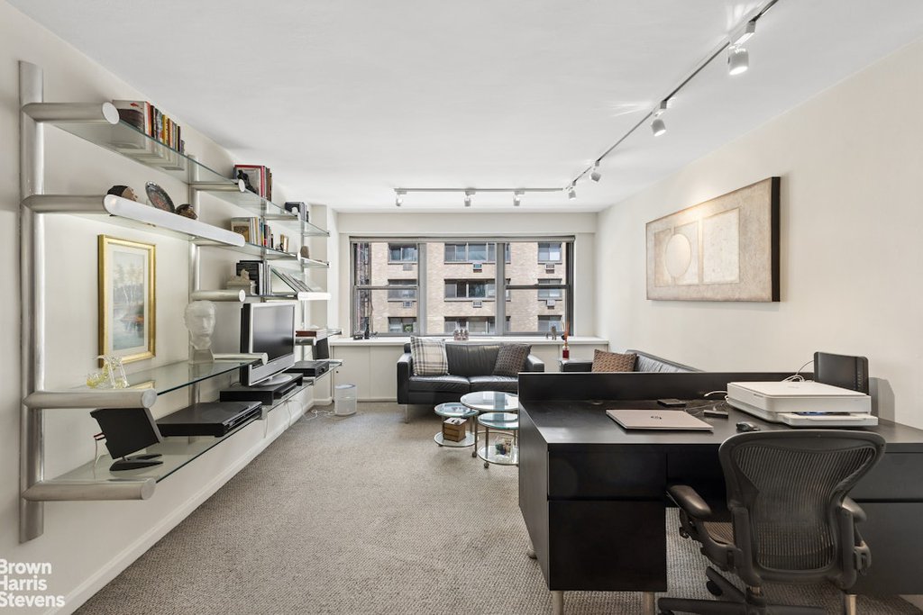 10 West 15th Street, Unit 609 photo 8