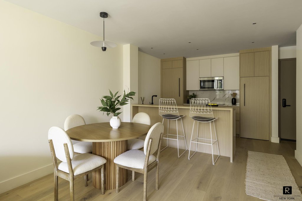 100 Scholes Street, Unit 2B
