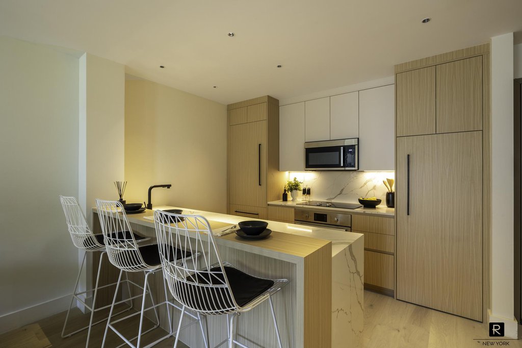 100 Scholes Street, Unit 2B photo 6