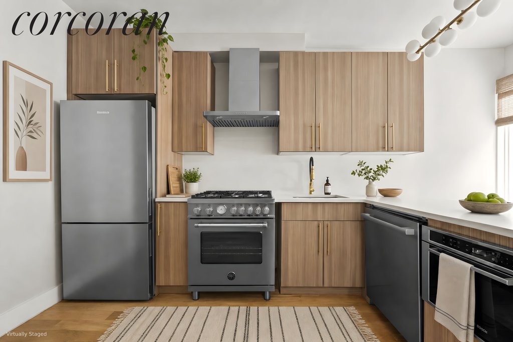 695 Monroe Street, Unit 1 photo 2
