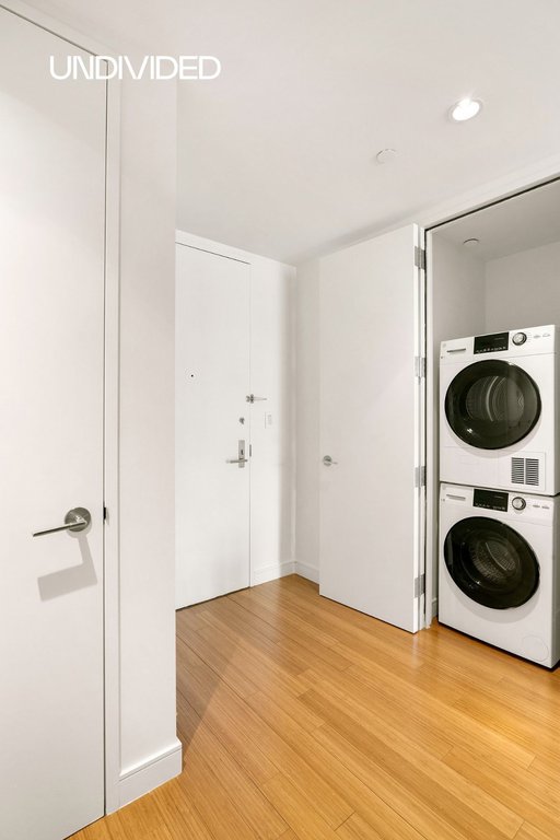 303 East 33rd Street, Unit 11B photo 6