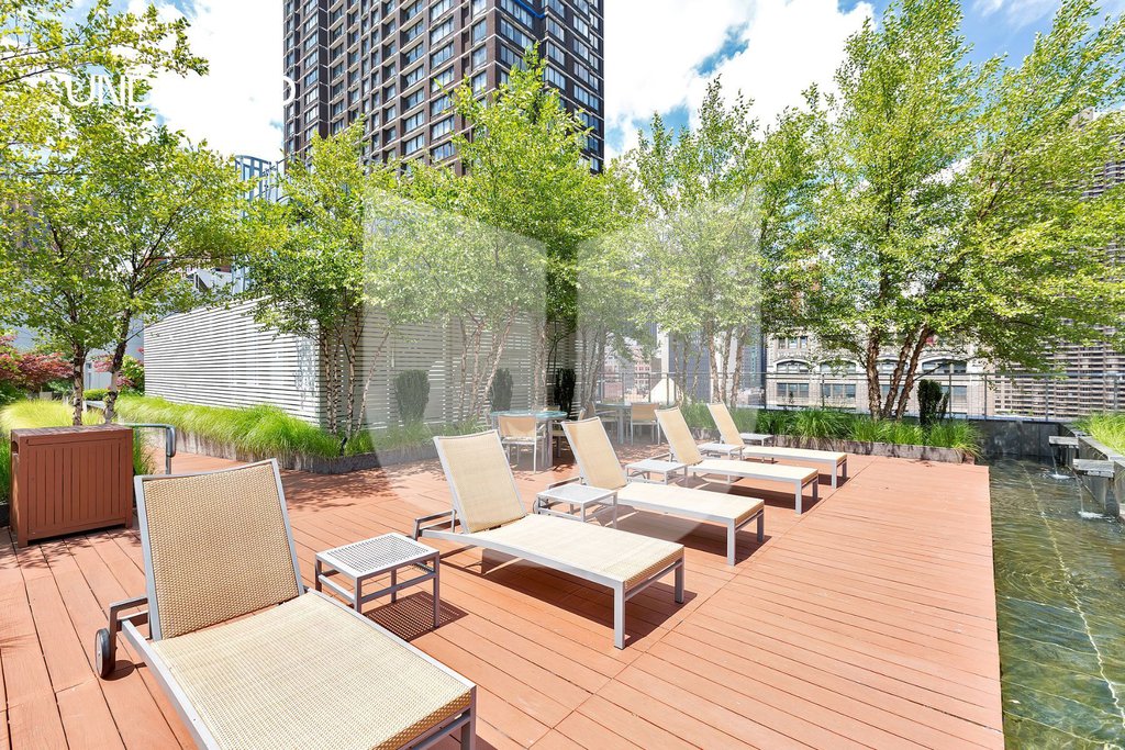 303 East 33rd Street, Unit 11B photo 11