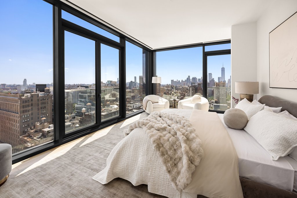 21 East 12th Street, Unit PHA photo 13