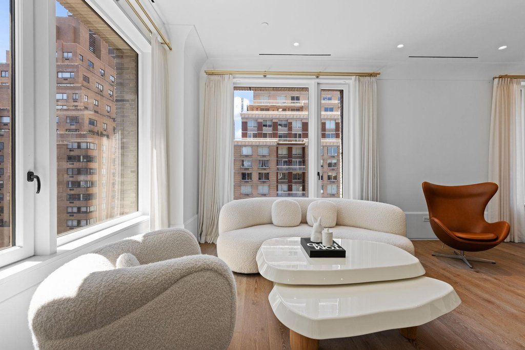 180 East 88th Street, Unit 10A photo 4