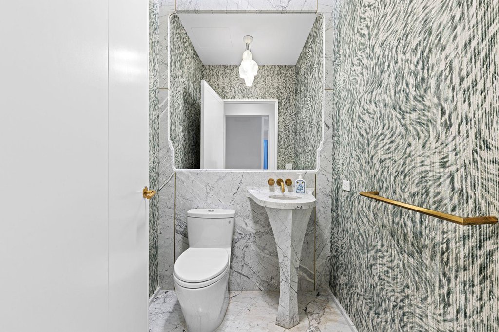 180 East 88th Street, Unit 10A photo 17