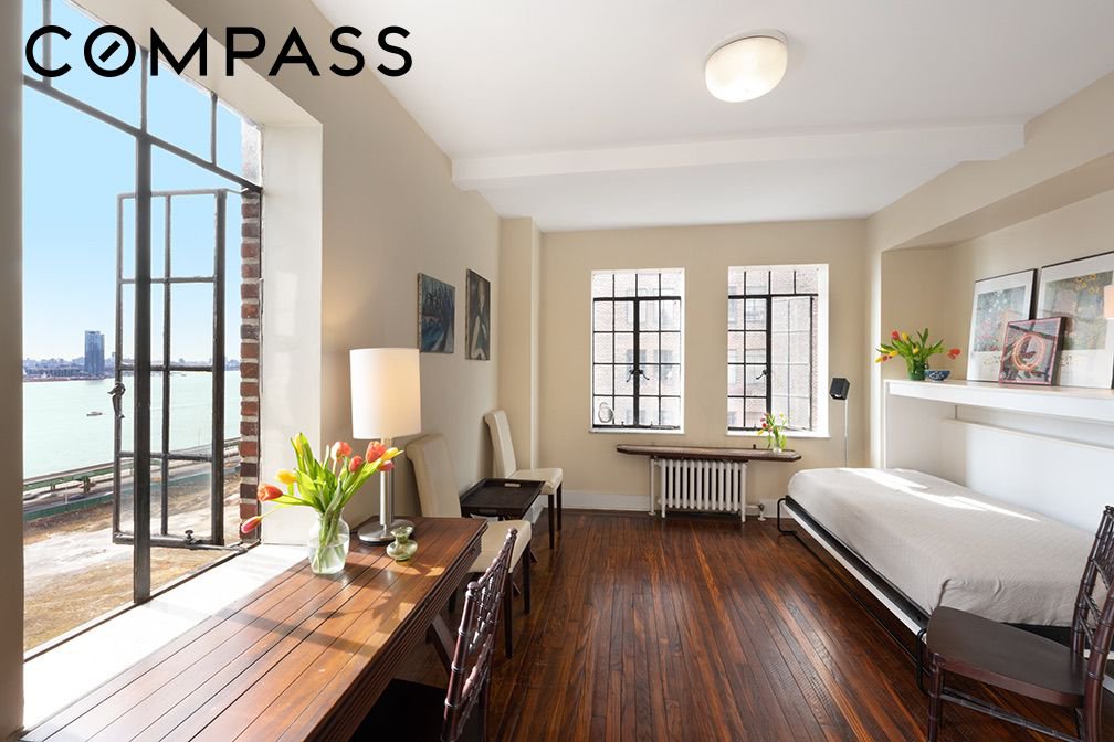 25 Tudor City Place, Unit 923 photo 2