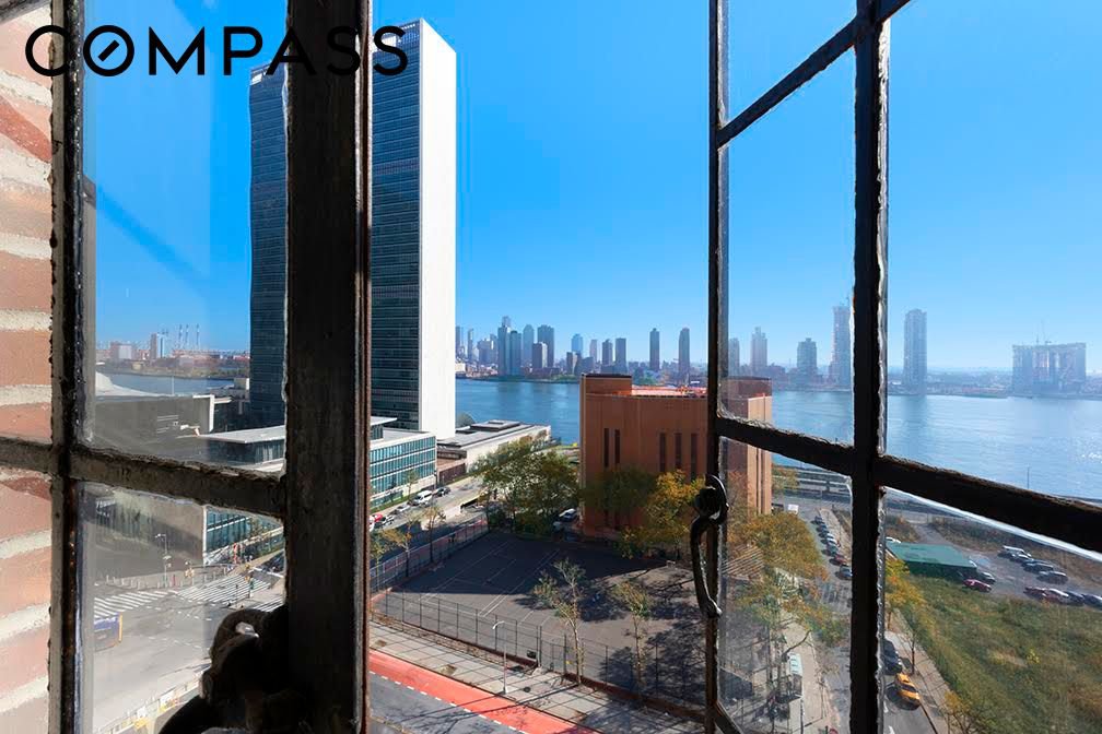 25 Tudor City Place, Unit 923 photo 5